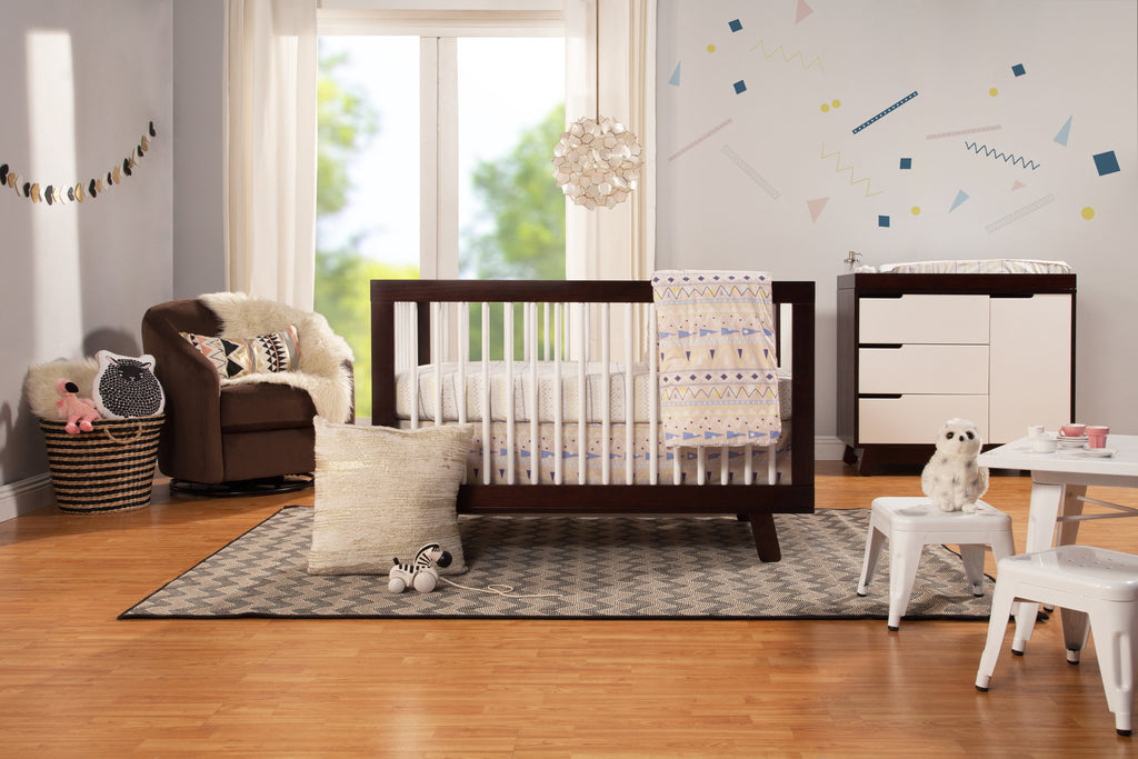 M4201QW,Hudson 3-in-1 Convertible Crib with Toddler Bed Conversion Kit in Espresso/White