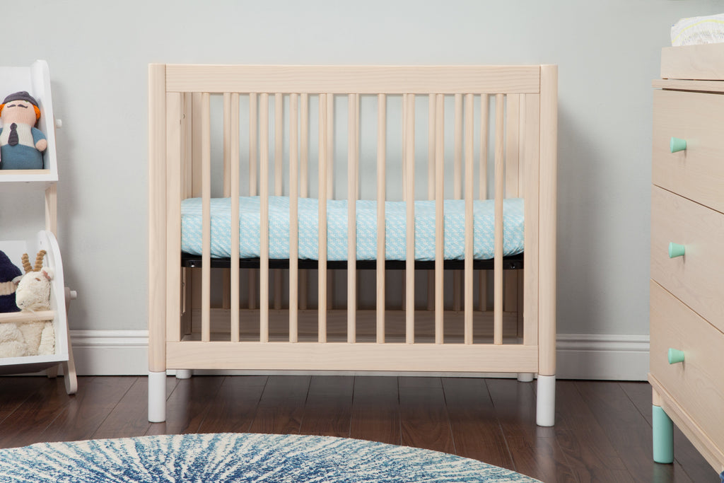 M12998NXW,Gelato 2-in 1 Mini Crib and Twin bed Washed Natural Finish with White Feet